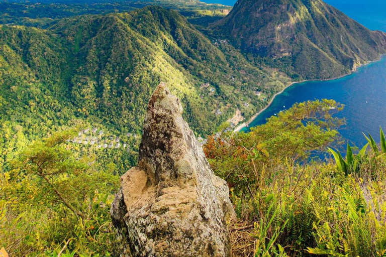 Santa Lucia: Tour di un giorno intero sull&#039;isola con pranzo