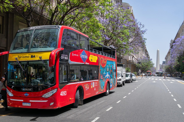 Buenos Aires: autobús con paradas libres y tours a pie gratuitos