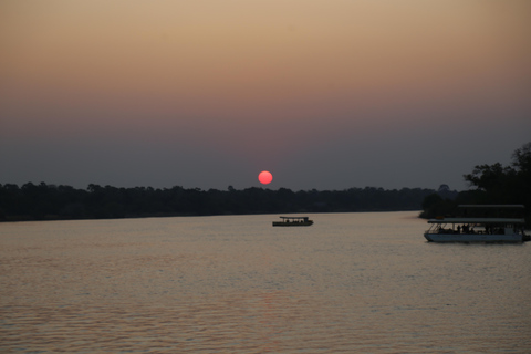 Victoria Falls Tour, Helicopter & Classic Dinner Cruise