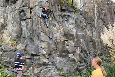 Escalada en roca al aire libre en AucklandMedio día - Escalada en roca al aire libre en Auckland