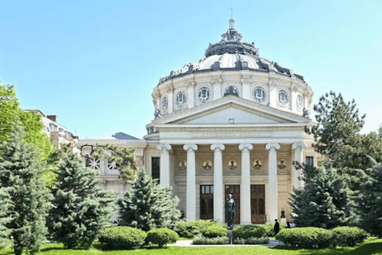 Bucharest: Royal Buildings Tour with Lunch
