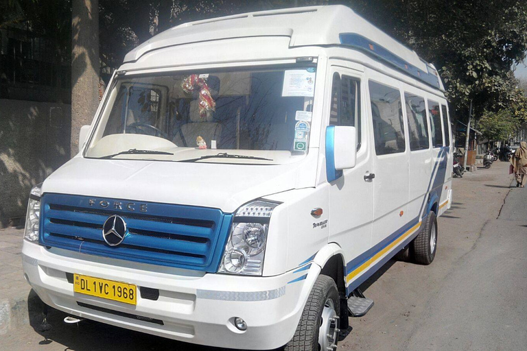 Private Transfer From New Delhi Airport/Hotels to Agra Private Transfer From New Delhi to Agra