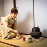 Nara: esperienza con kimono e cerimonia del tè
