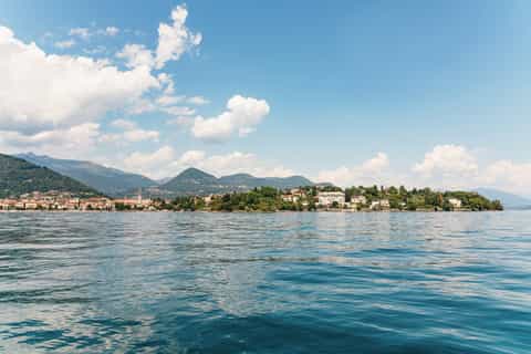 Stresa: 1-Day Borromean Islands Hop-On Hop-Off Boat Tour