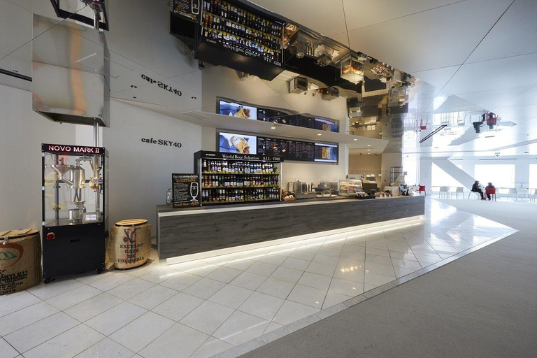 Osaka: Umeda Sky Building Oficjalny e-biletOsaka: Umeda Sky Building e-bilet