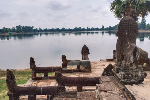 Siem Reap: 4-timmars guidad tur i Ta Prohm och Banteay Kdei