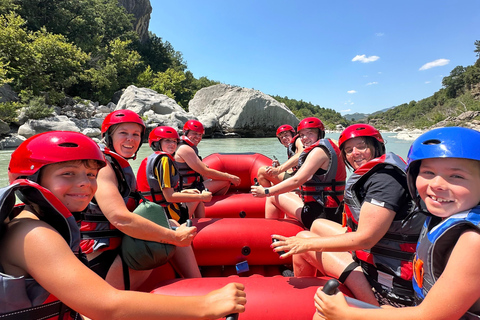 Permet Vjosa National Park Rafting Tour met gids + Hot Springs