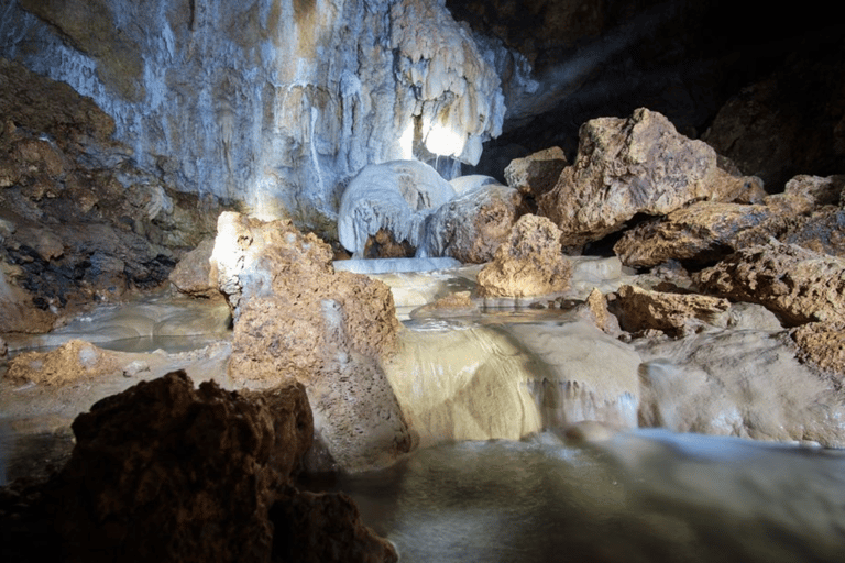 Excursion d&#039;une journée dans les montagnes de Siquijor depuis Dumaguete (visite privée)Excursion d&#039;une journée dans les montagnes de Siquijor (visite privée)
