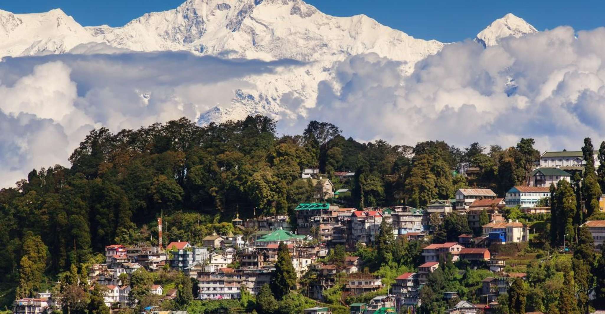 From Darjeeling, 19-Day Singalila Ridge Trek to Goecha La - Housity