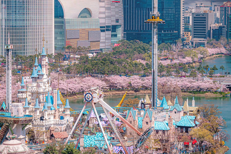 Seoul: biglietto d&#039;ingresso per Lotte World AdventureSeoul: biglietto d&#039;ingresso per il Lotte World Adventure
