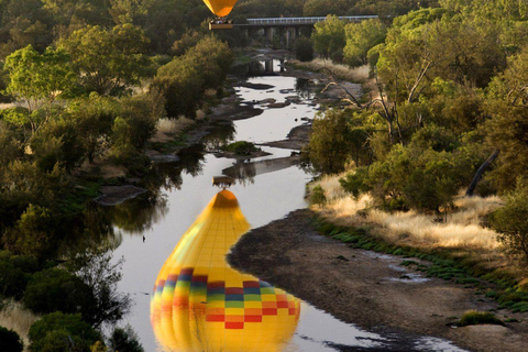 Avon Valley: HeißluftballonfahrtFlug mit Frühstück - nur werktags
