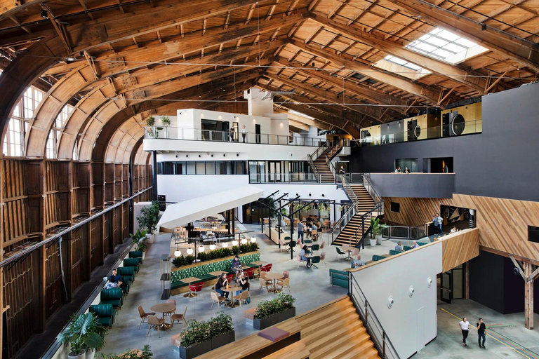 SpaceQuest: Odkrywanie legend lotnictwa i kosmonautyki - Audio Driving TourCyfrowa wycieczka SpaceQuest