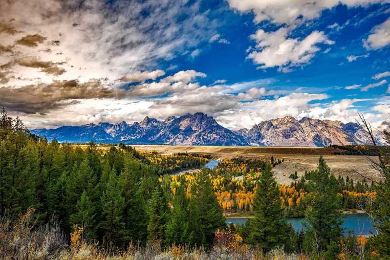 Yellowstone 4-day Tour Salt Lake City with Airport Pickup