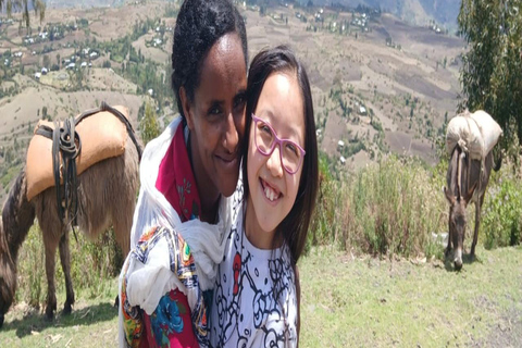 Addis Ababa: Women-Led City Tour with Lunch & Coffee