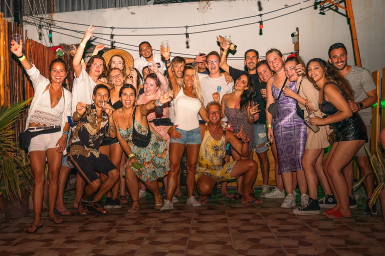 Puerto Escondido Social Pub Crawl – Meet & Make Friends