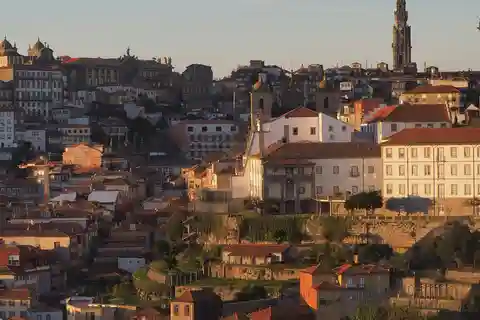 Porto: Excursão a pé ao pôr do sol com prova de vinho do Porto