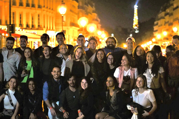 Parigi: Giro guidato dei bar e dei club del Quartiere Latino