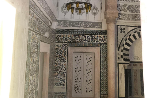 Tunis: Medina & Bardo Museum Private Tour with Tickets