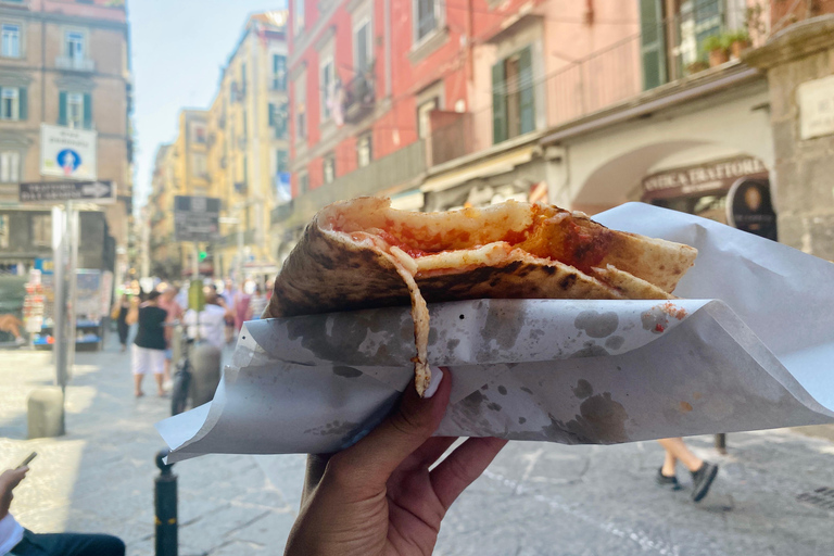 Nápoles: Tour gastronômico de rua guiado com degustações