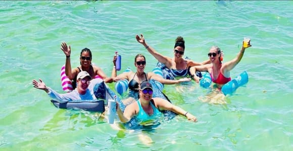 Punta Cana: Private Yacht Party Cruise with Open Bar