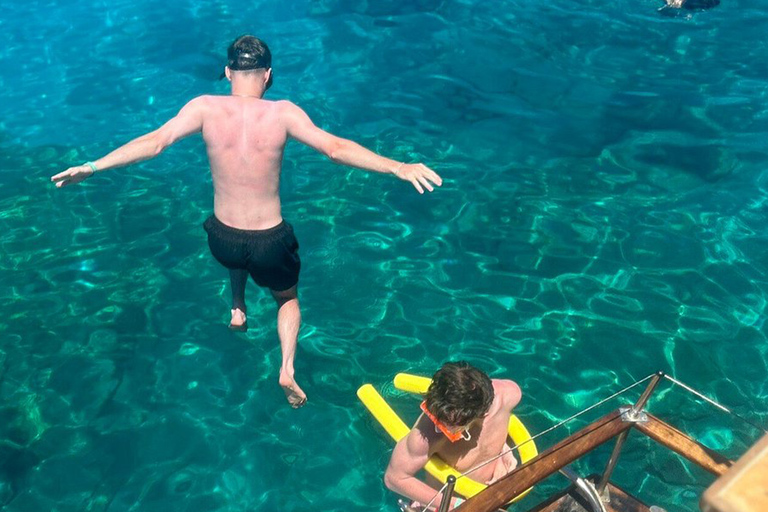 Faliraki: 2-Hour Paddleboard & Snorkeling Experience
