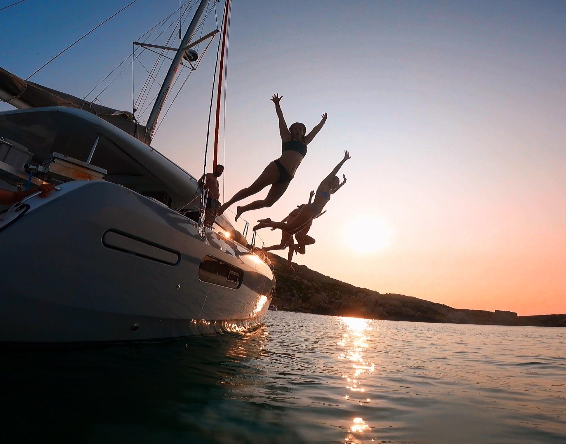 Abend Katamaran Charter