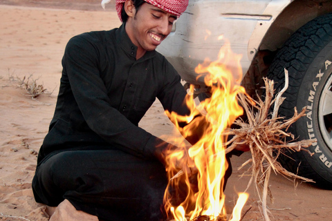 Wadi Rum: 2nights/3Day Desert Trekking Tour, Camping & meals