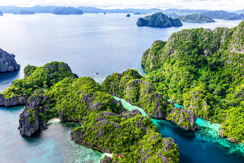El Nido: Island-Hopping Shared Boat Tour with Drone Shots