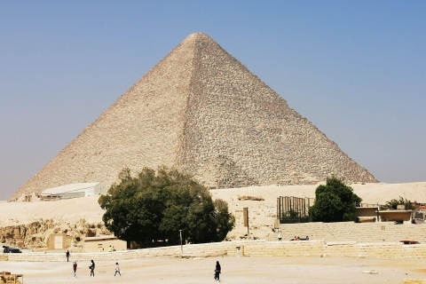 Piramidy, muzeum, bazar Khan Khalili i rejs po Nilu z kolacjąprywatna wycieczka - odbiór z lotniska w Kairze