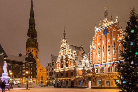 Riga: Old Town Legends & Christmas Spirit Walking Tour