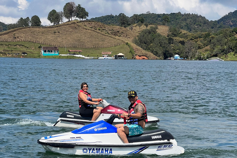 Guatapé Private Tour with Optional Activities Guatapé & ATV ride 45 mins