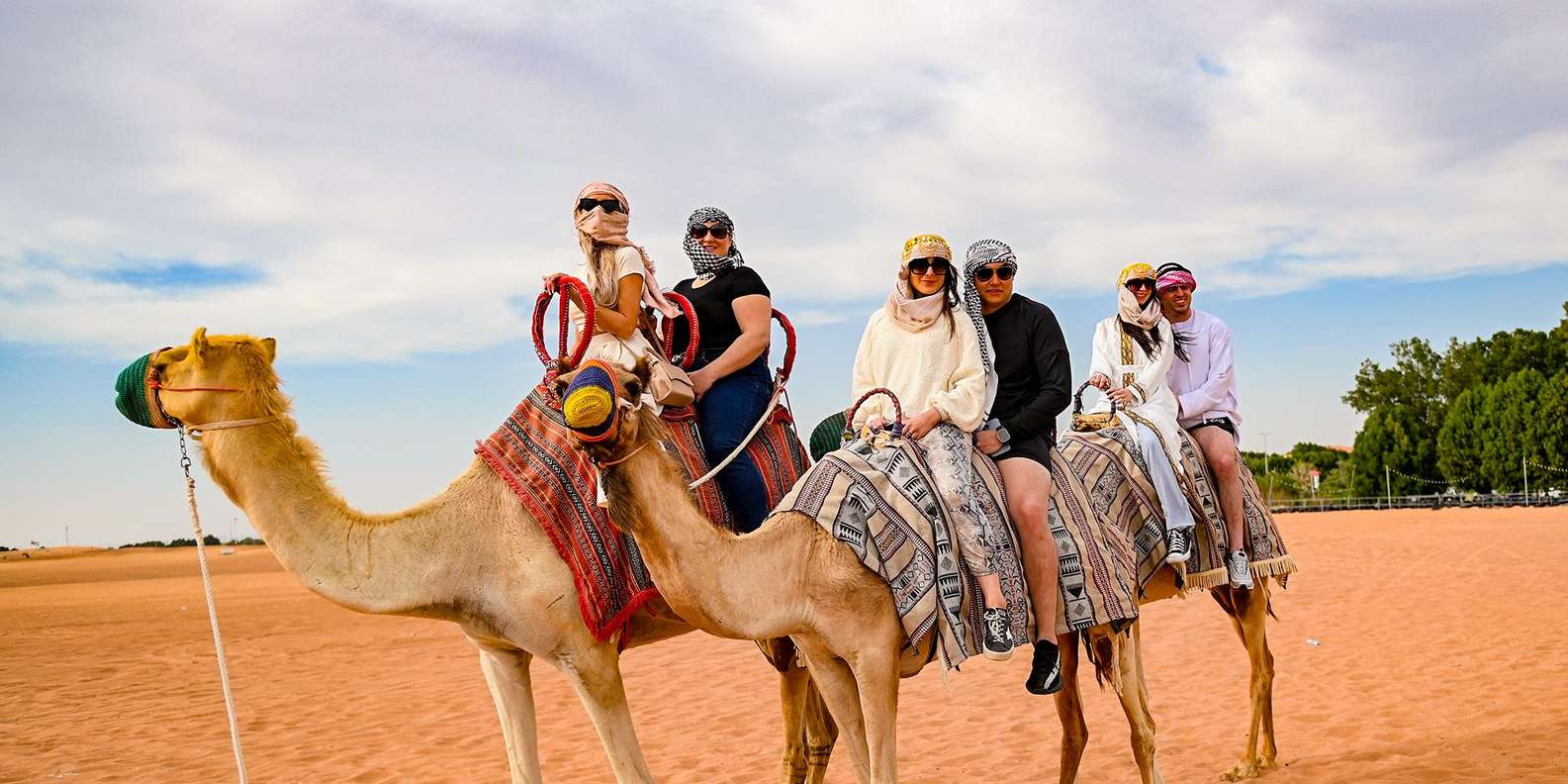 Dubai: Desert Safari with BBQ Dinner & Quad Biking Options