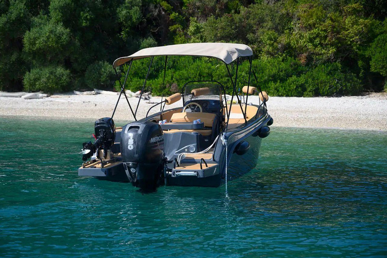 Zakynthos: West Coast Boat Tour with Turtle Spotting