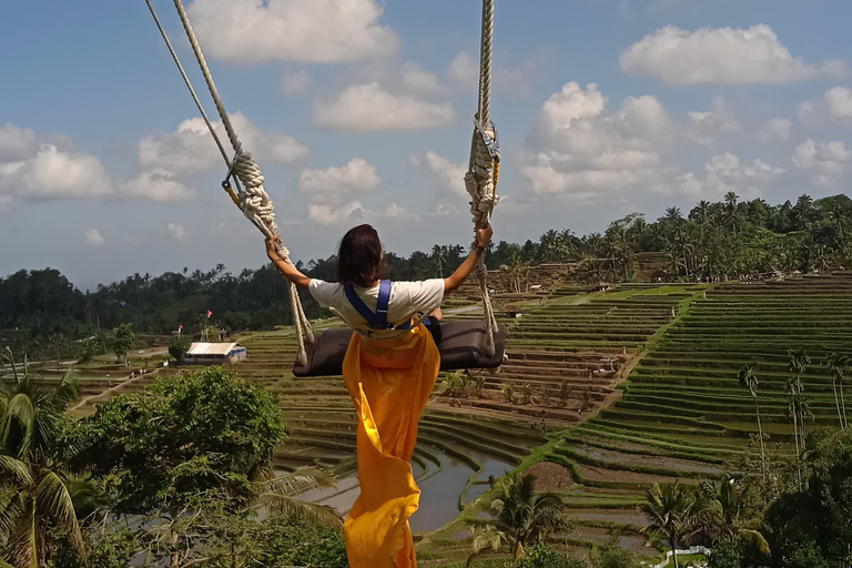 Jatiluwih : Trekking, cyclisme et cours de cuisine à JatiluwihLe cours de cuisine à Jatiluwih comprend