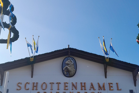 Oktoberfest Experience: Guided Tour, Lunch & Beer Oktoberfest Experience: Guided Tour, Lunch & Beer in Spanish