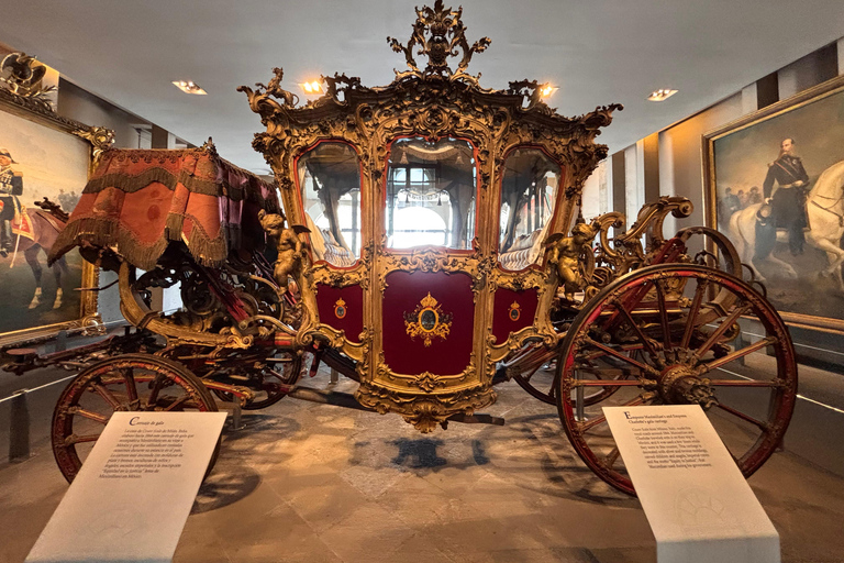 Chapultepec Castle Guided Tour with Entry