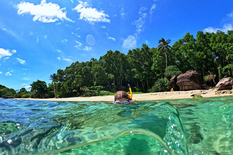 Phu Quoc: 4 Island & 2 Reefs Snorkeling Tour by Speedboat Phu Quoc: Speed Boat Tour 4 Islands - 2 Reefs Snorkeling