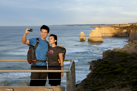 Von Melbourne aus: Geführte Ganztagestour zur Great Ocean RoadAb Melbourne: Geführte Tagestour auf der Great Ocean Road