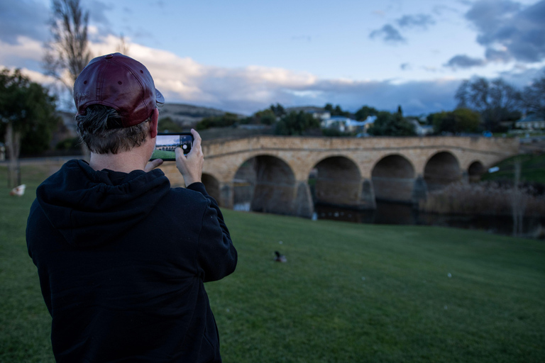 Hobart: 2 Day Bruny Island Escape & Port Arthur with Devils