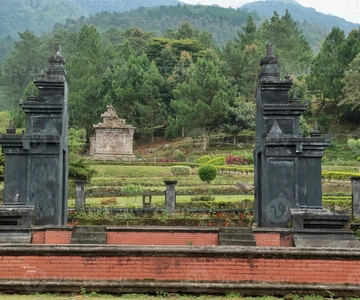 PASSEIOS EM SEMARANG : TEMPLO GEDONGSONGO/MUSEU DO TREM AMBARAWA