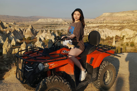 Excursion en quad au coucher du soleil en CappadoceVisite privée en quad au coucher du soleil, au lever du soleil et en journée