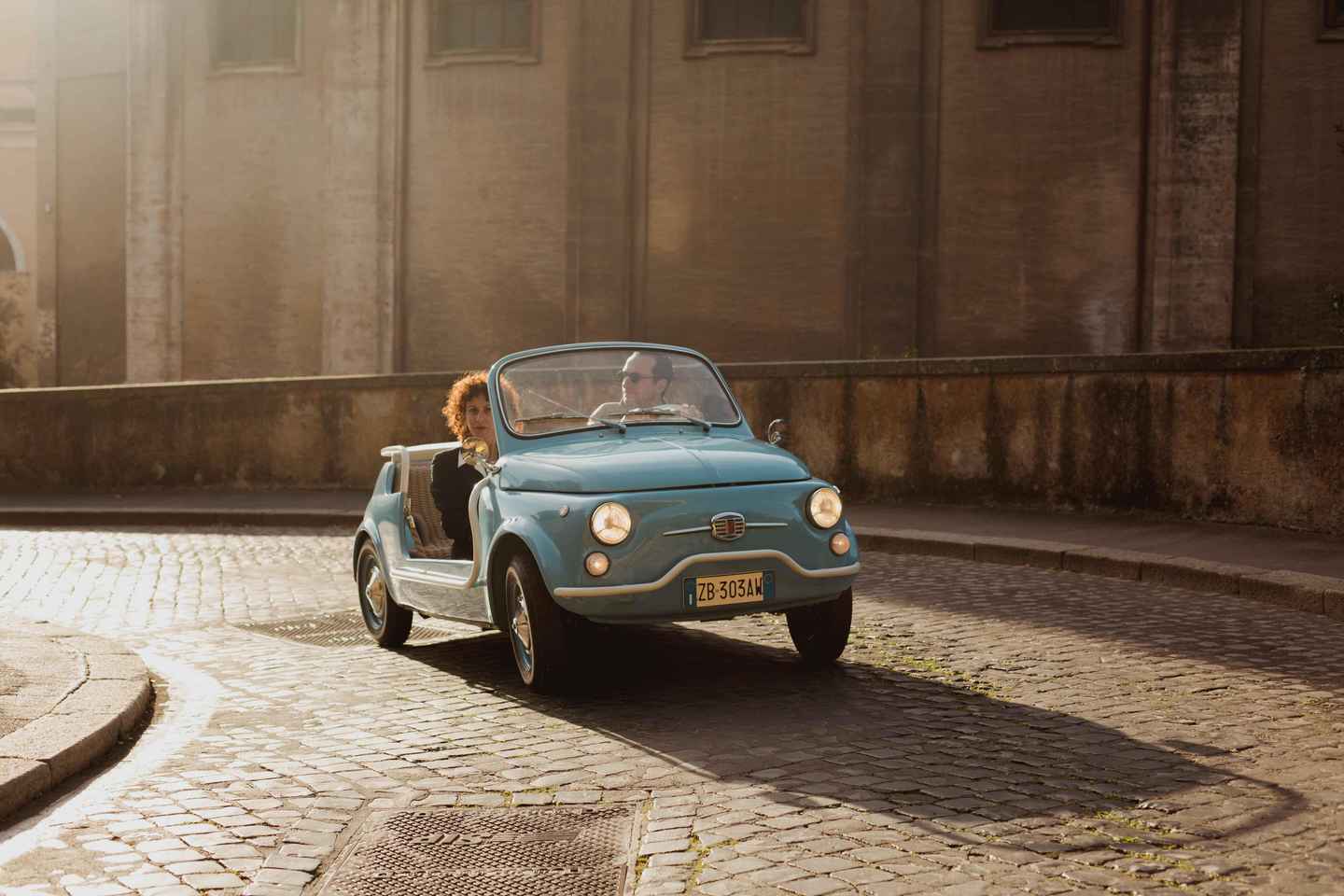 Rome: Vintage Electric Cabriolet Private Driving Tour