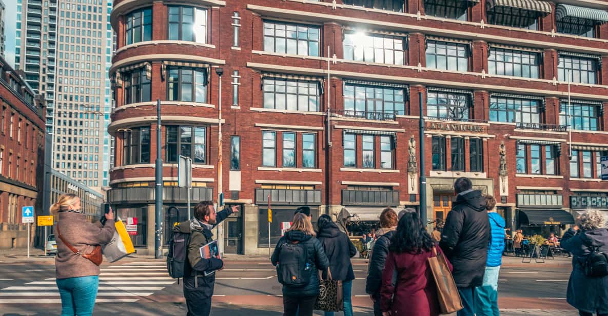 Afbeelding 11 van Rotterdam Walk: hoogtepunten, pareltjes, architectuur en geschiedenis van de Tweede Wereldoorlog