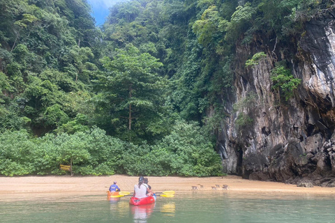 Ko Lanta: Mangrove kajakken, Ko Talabeng, & Schedeleiland