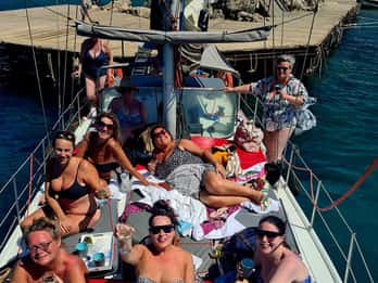Half day sailing cruise around Lindos