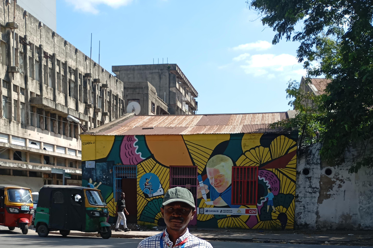 Maputo: Shore Excursion with Railway Museum & Market Visit