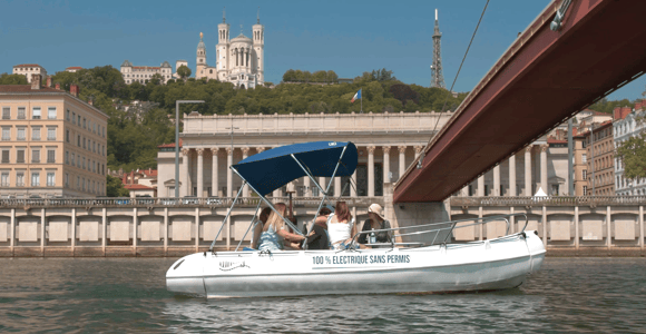 Lyon: Bootsverleih ohne Führerschein