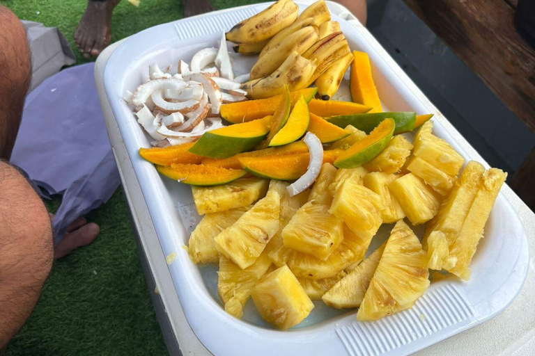 Nungwi:Mnemba Snorkeling,Dolphins, Kayak+Drone & Sunset Dhow Mnemba Snorkeling,Dolphins,Starfish tour&Susnet Dhow