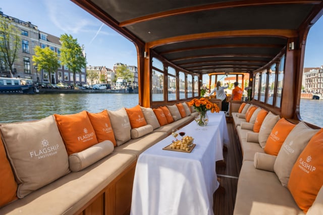 Amsterdam: Traditional Saloon Boat Cruise with Cheese &amp; Wine