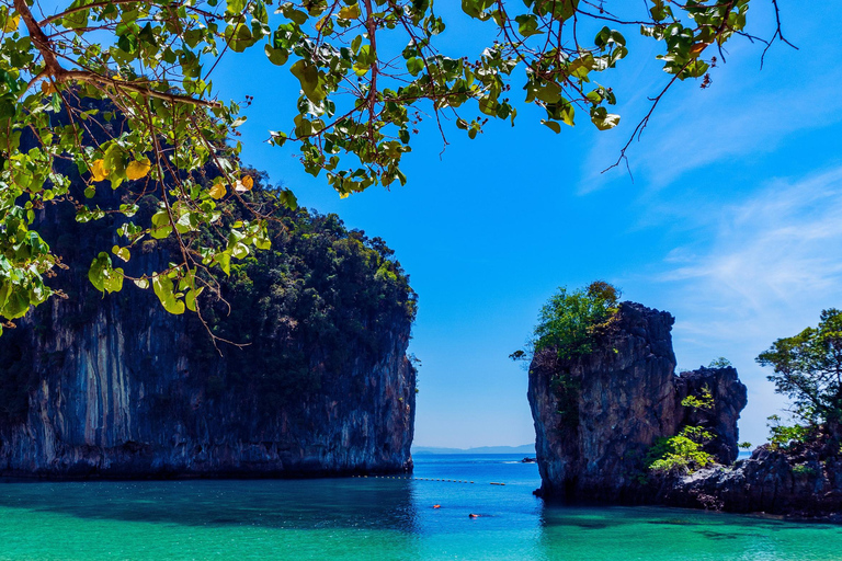 Ao Nang: Catamaran Cruise to Koh Hong & 4 Islands